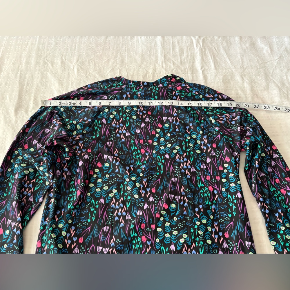 Title Nine Aquatic Life Rashguard - Picture 12 of 14